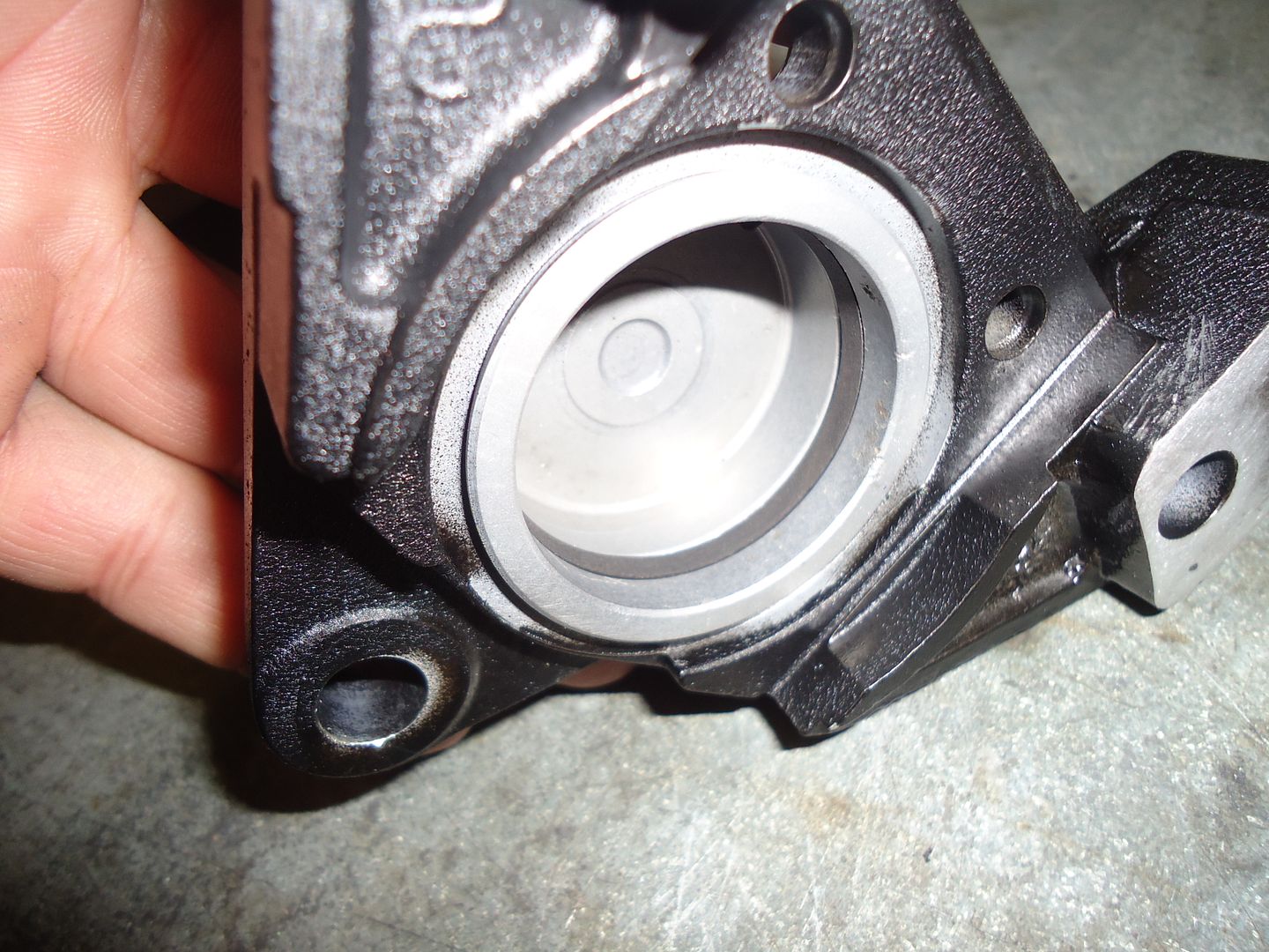 Brembo P08 caliper leak...a question (more leaks!).